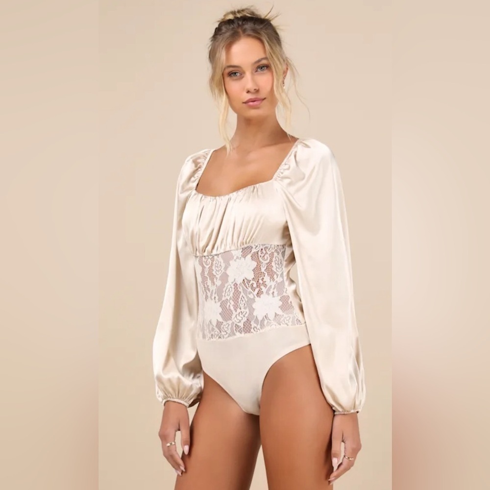 NWT Lulus Endless Aura Cream Satin Balloon Sleeve Sheer Lace Bodysuit Size Med - Picture 4 of 10